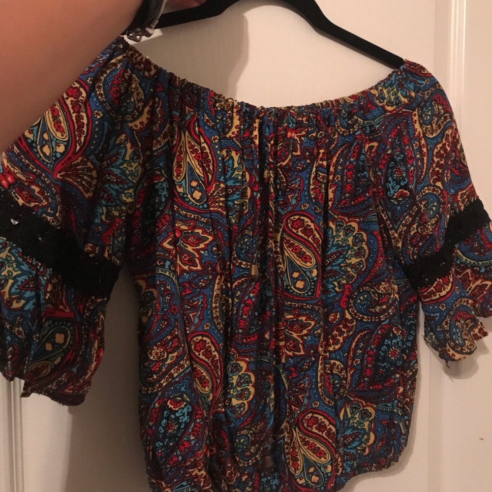 Crop top